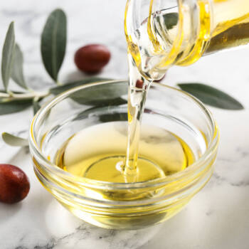 jojoba oil ingredient highlight